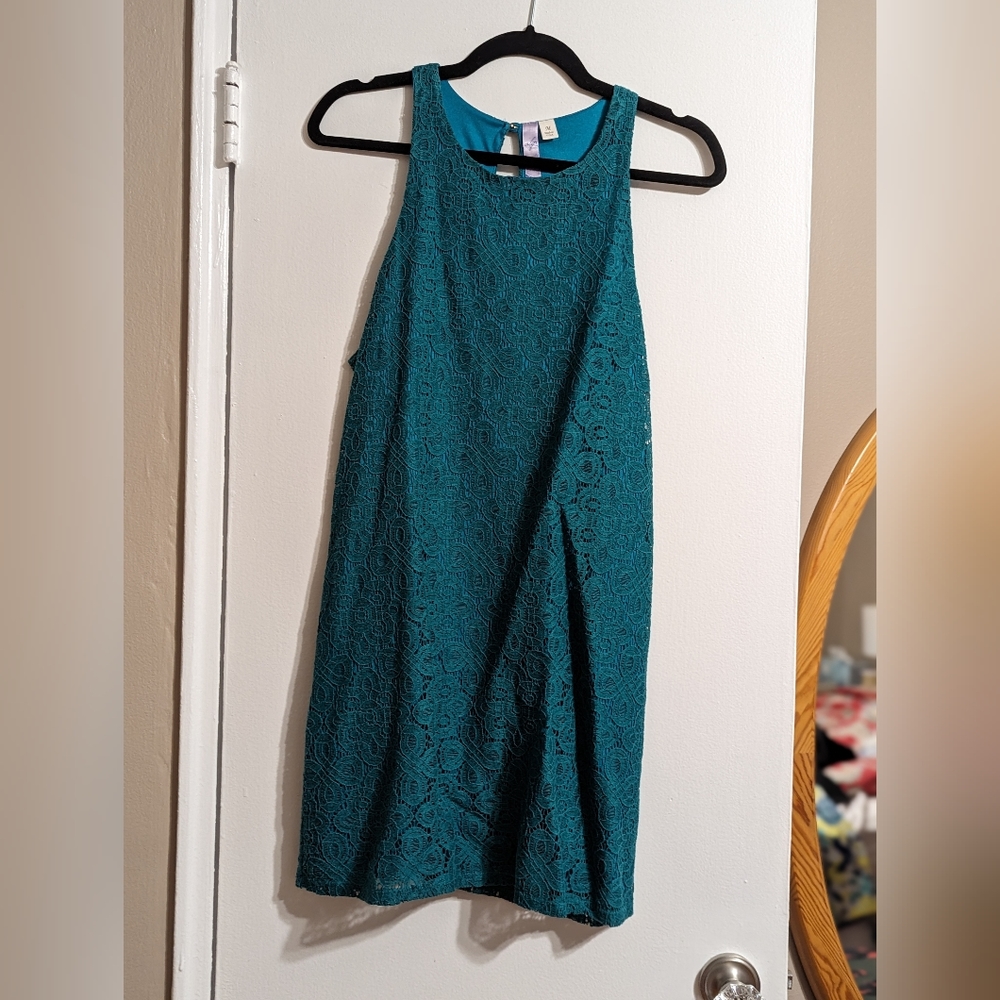 Turquoise lace sheath dress